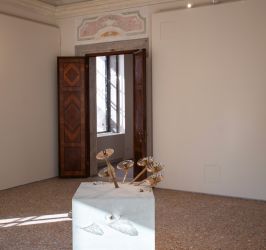 Piero Golia, Concrete cube with glass chandelier, 2024